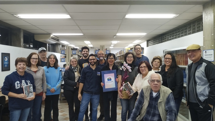 Encontro com a escritora Andréa Del Fuego – 30/05/2025