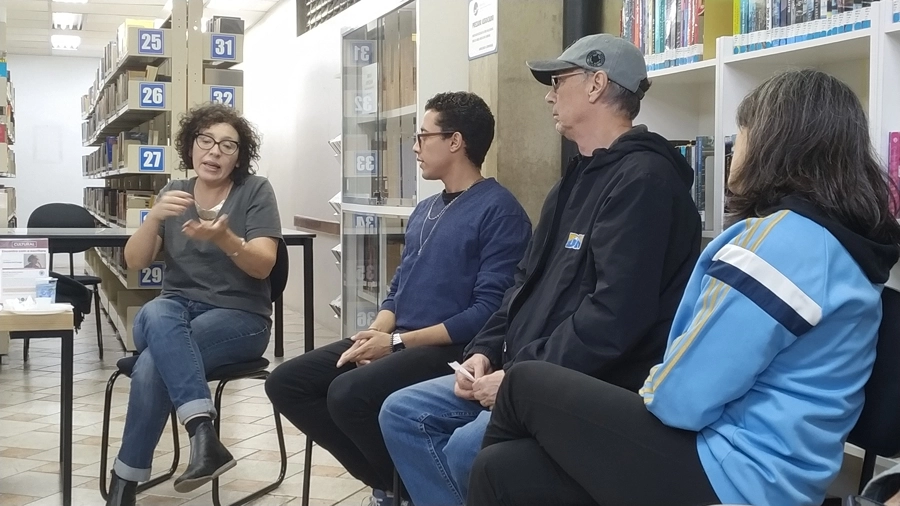 Encontro com a escritora Andréa Del Fuego – 30/05/2025