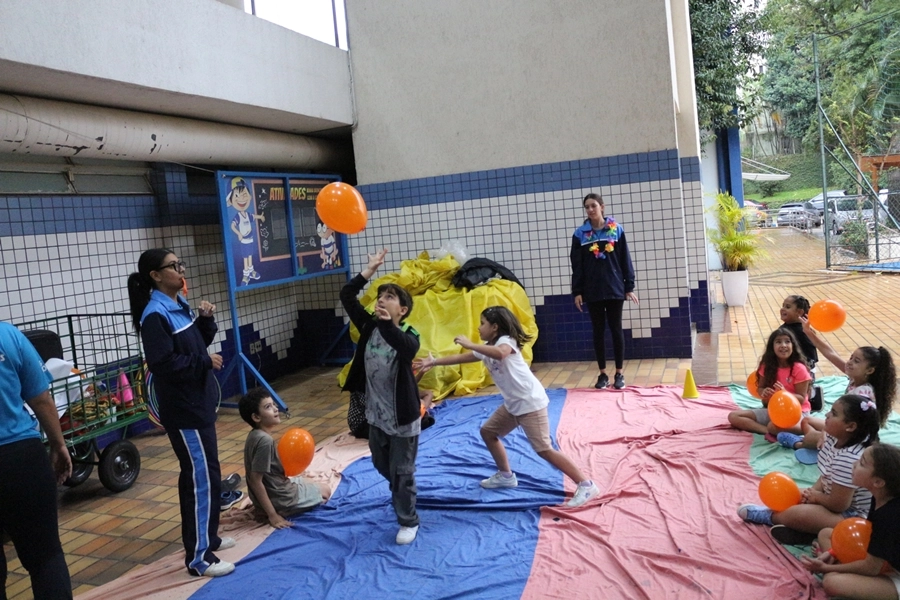 Recreação na AABB com o Projeto Sorria – 10/05/2025