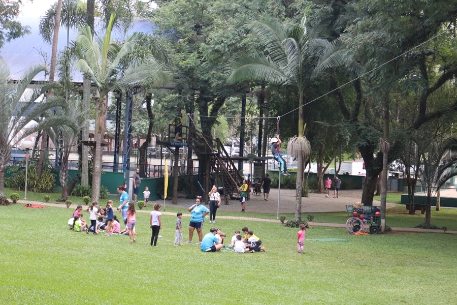 Recreação na AABB com o Projeto Sorria – 26 e 27/04/2025