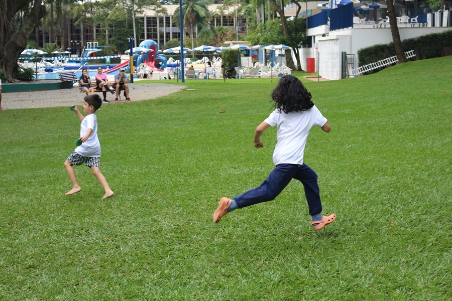 Recreação na AABB com o Projeto Sorria – 26 e 27/04/2025