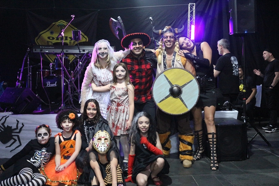 Festa à fantasia Halloween – 18/10/2025