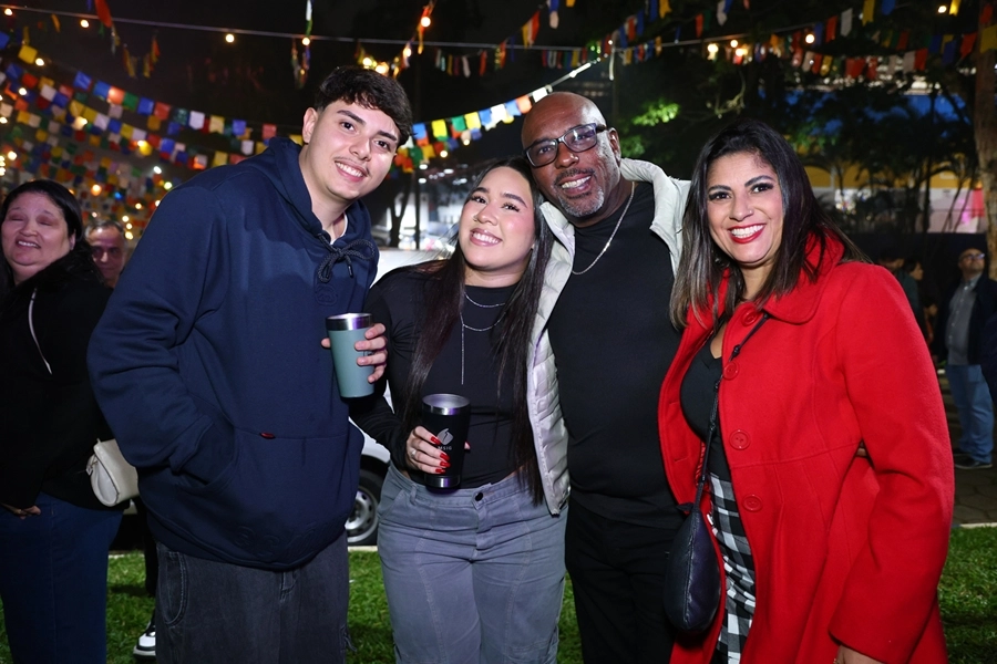Festa Junina AABB São Paulo com Inimigos da HP e DJ Fatu – 26/06/2026