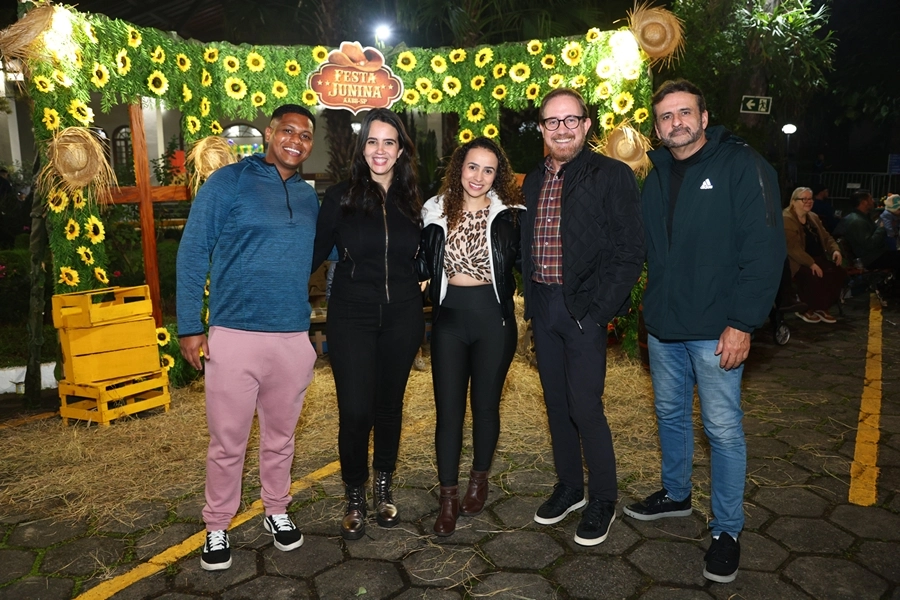 Festa Junina AABB São Paulo com Inimigos da HP e DJ Fatu – 26/06/2026