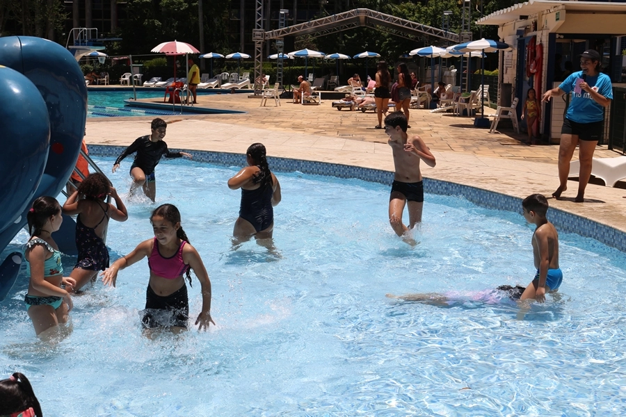 Recreação na AABB com o Projeto Sorria – 29 e 30/11/2025