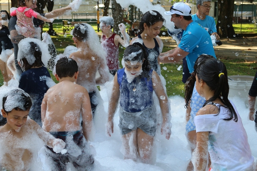 Recreação na AABB com o Projeto Sorria – 29 e 30/11/2025