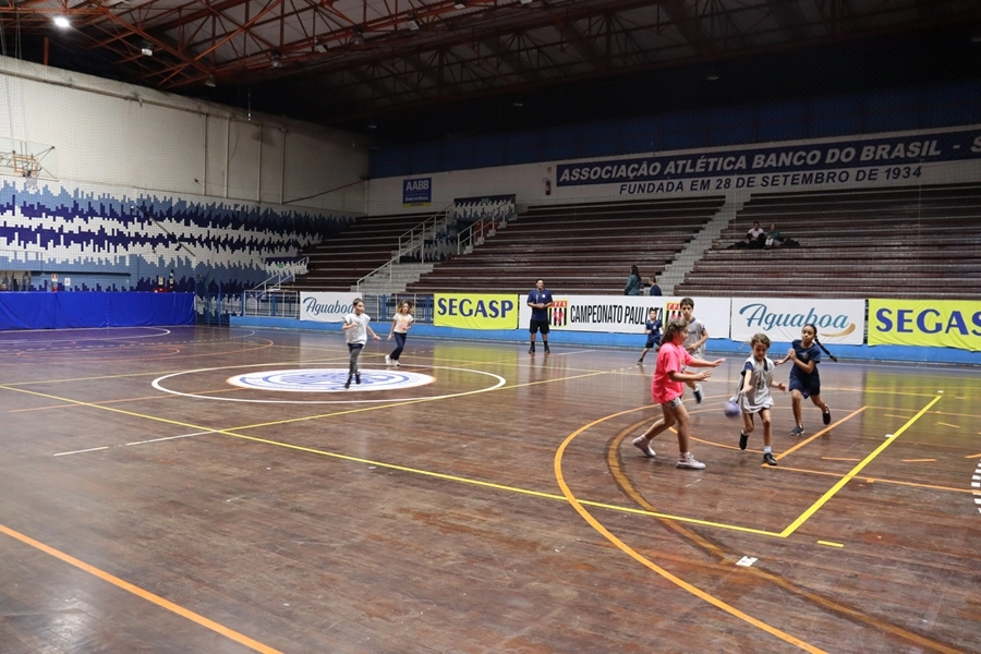 Clínica de Handebol – 11/04/2025