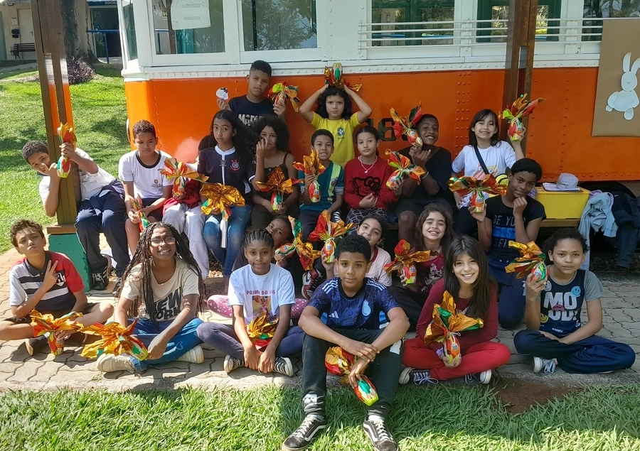 Ação de Páscoa – Projeto AABB CRESCER - Apoio Cacau Show – 15 e 16/04/2025