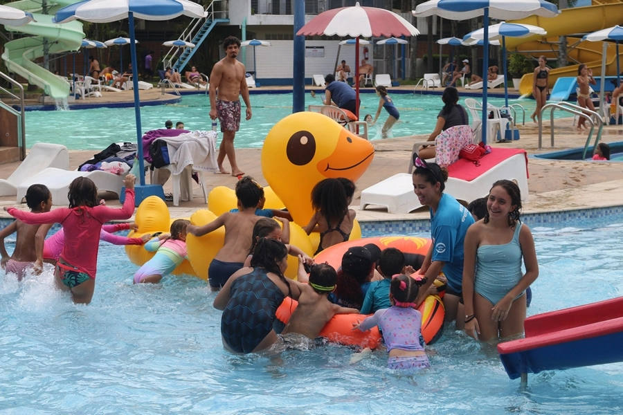 Recreação na AABB com o Projeto Sorria – 22 e 23/02/2025