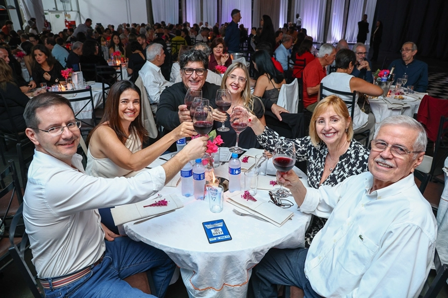 Baile do Dia das Mães - Mamma Mia – 09/05/2026