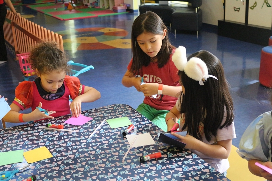 Momentos Criativos – Folia de Carnaval – 28/02/2026