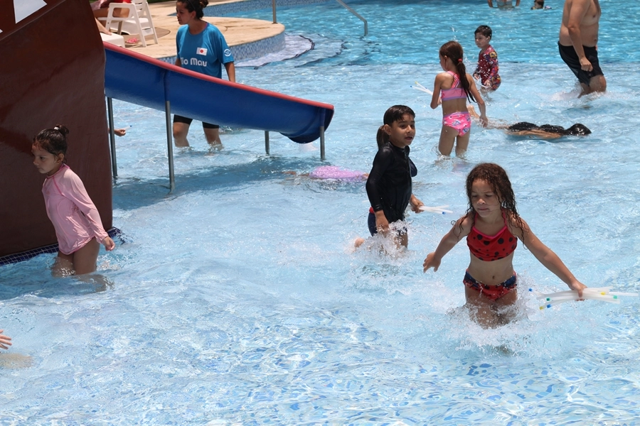 Recreação na AABB com o Projeto Sorria – 06 e 07/12/2025