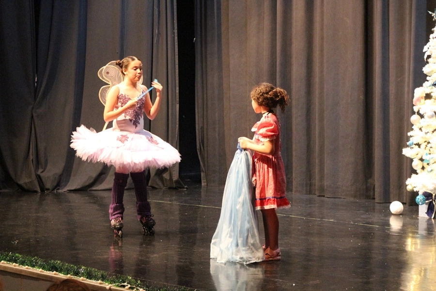 Espetáculo Cinderela – 06/12/2025