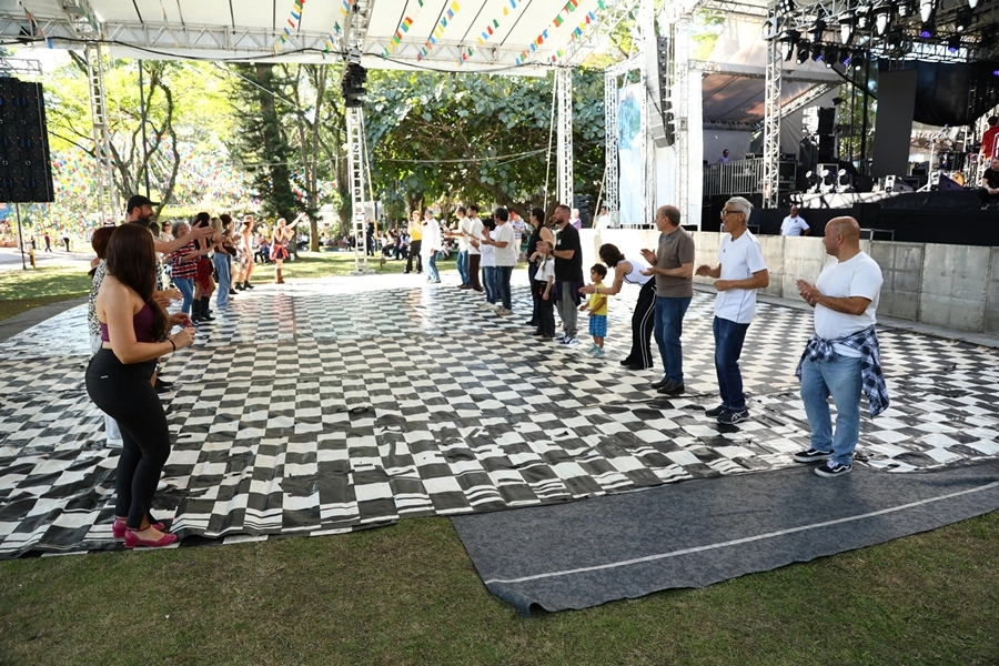 Festa Junina AABB São Paulo com Péricles – 28/06/2026