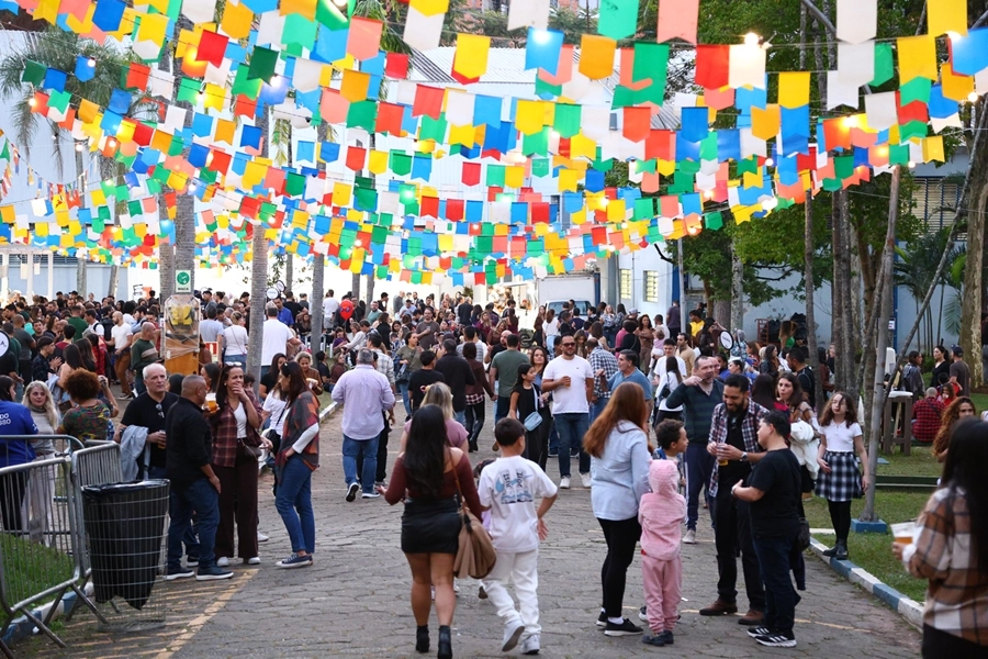 Festa Junina AABB São Paulo com Péricles – 28/06/2026