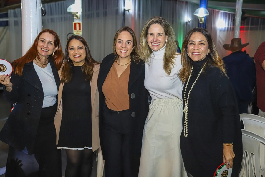 Noite do Queijo & Vinho – 26/07/2025
