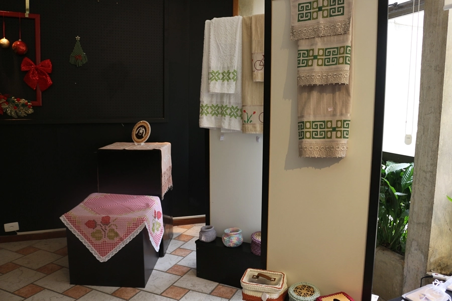 Exposição – Mostra do Curso de Bordados – 22 e 23/11/2025