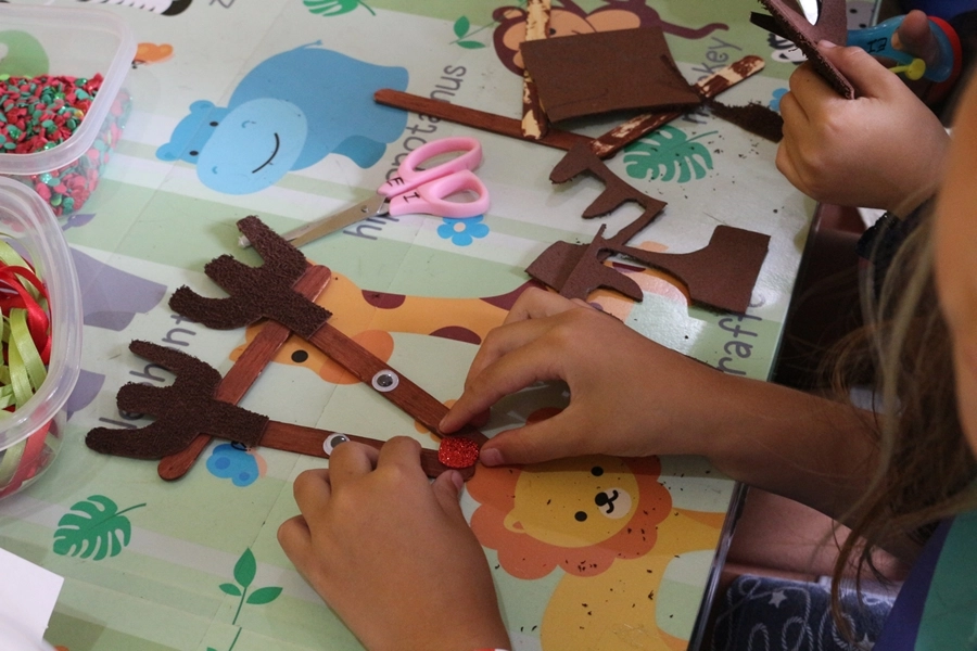 Momentos Criativos – Enfeites de Natal – 13/12/2025