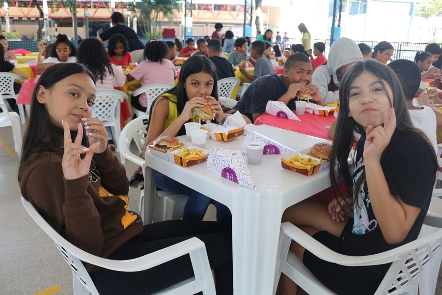 Campanha McDia Feliz do Projeto CRESCER – 23/08/2025